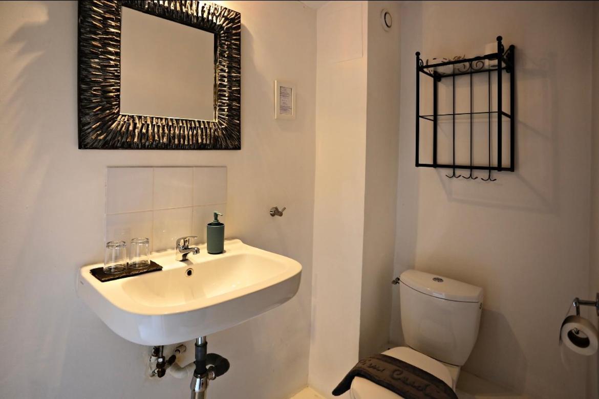 Les Chambres De La Villa Eugenie เลซิยอง คอร์เบรียส์ ห้อง รูปภาพ